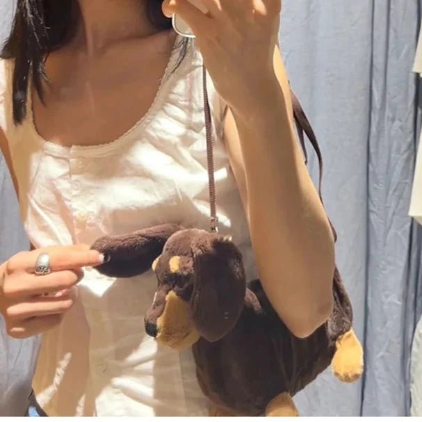 Realistic Dachshund shoulder Bag