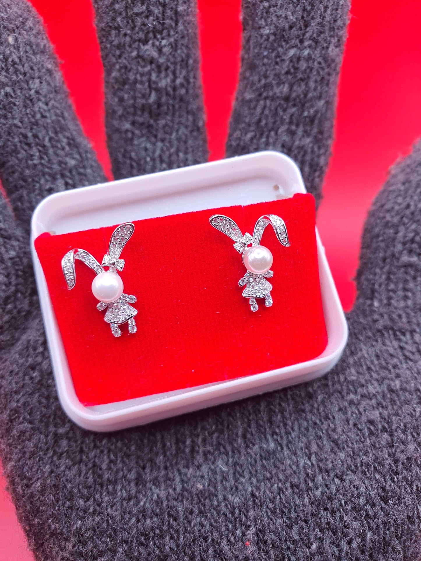 Pearl Rabbit Lady earrings