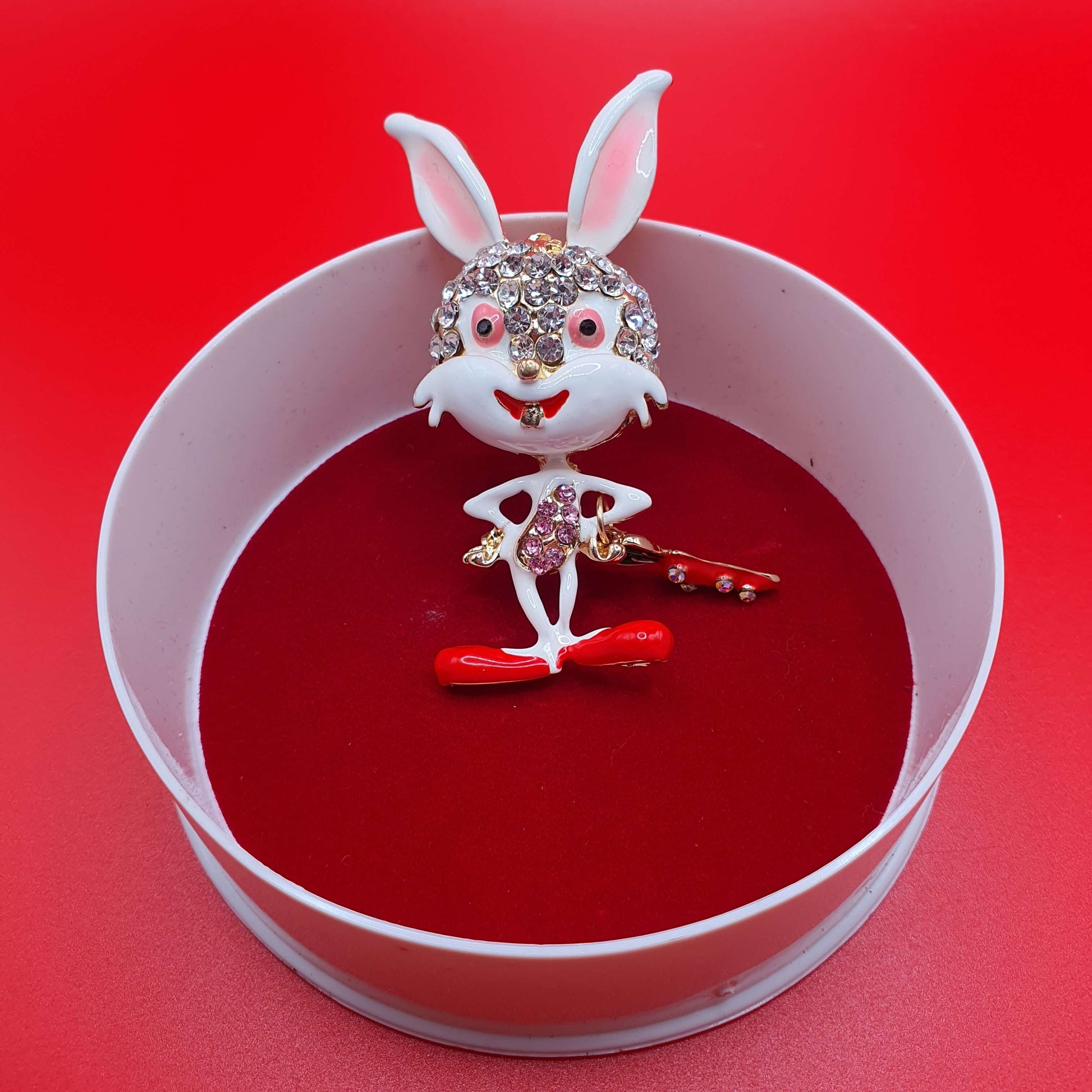 'Lunatic Rabbit Twins' brooches - Style's Bug 2 x White Rabbits