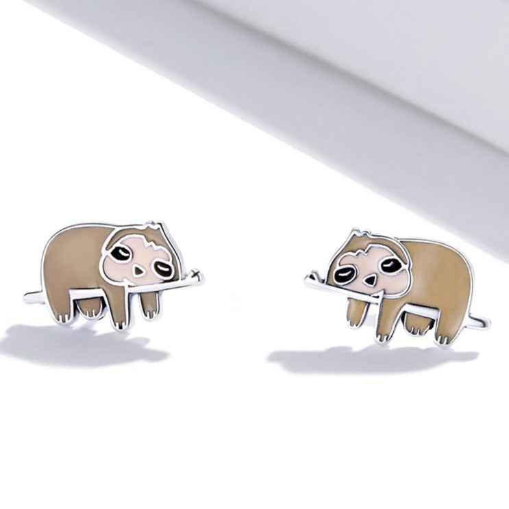 Sleeping Sloth earrings - Style's Bug