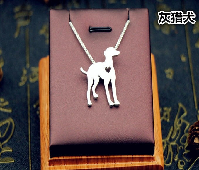 Realistic Greyhound necklace - Style's Bug