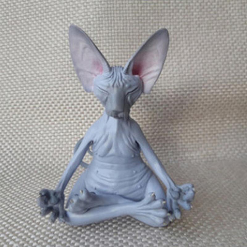 Realistic Sphynx cat statues - Style's Bug