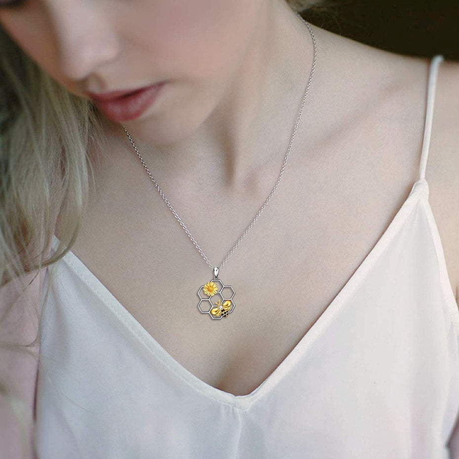 "Golden bee & the Flower" Necklaces by SB - Style's Bug