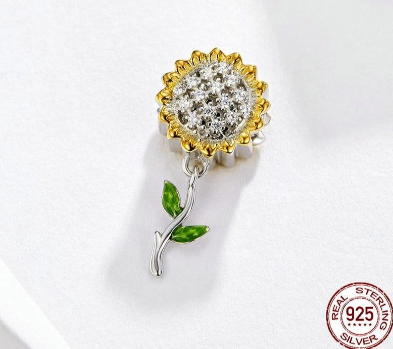 Golden Sunflower bracelet pendent by Style's Bug - Style's Bug