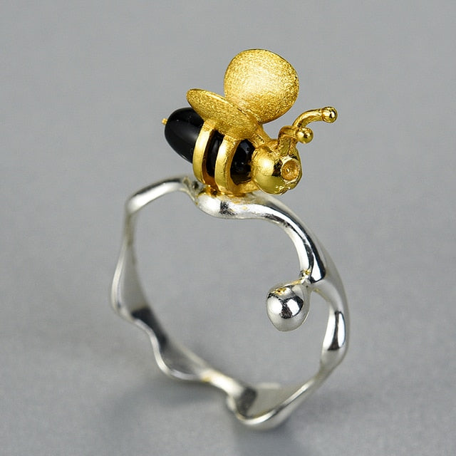 The Honey bee ring - Style's Bug 8 / Gold Silver