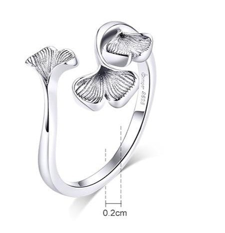 Ginkgo Leaf ring by Style's Bug - Style's Bug