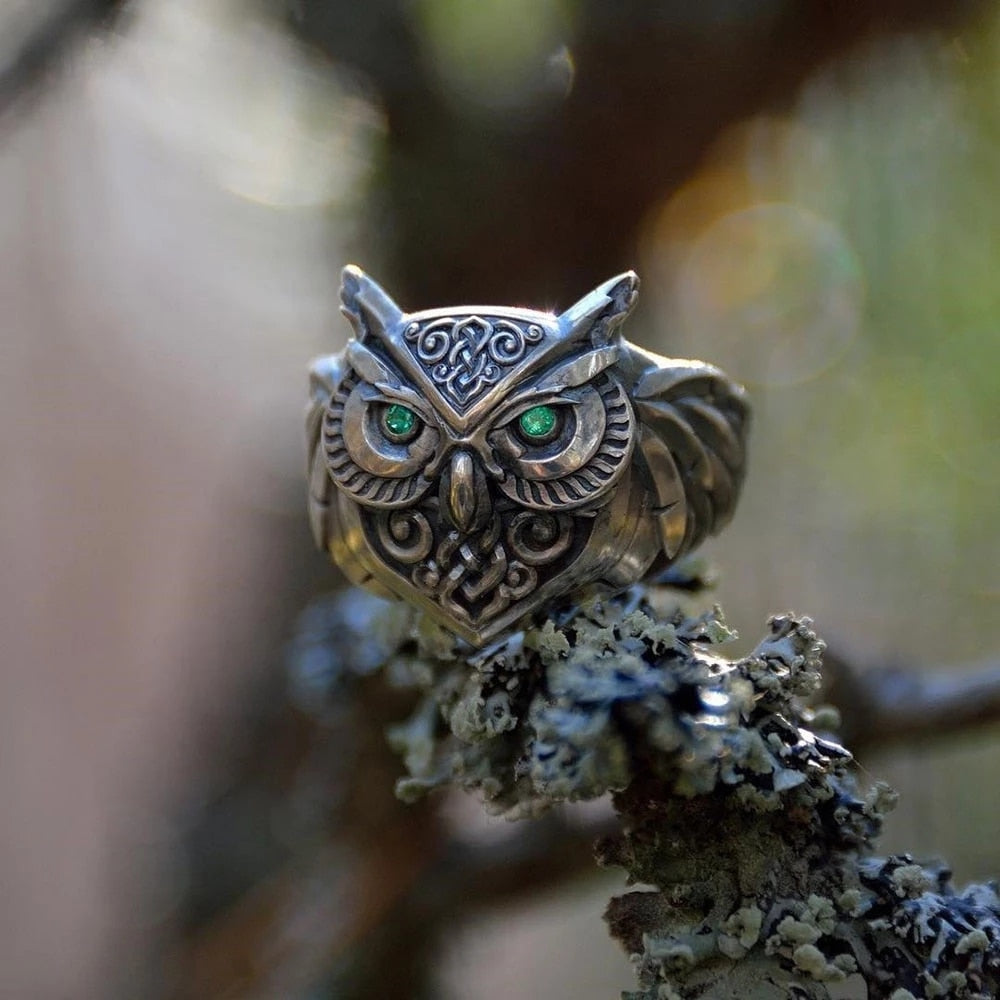 Crystal Eyes Owl Ring by Style's Bug - Style's Bug