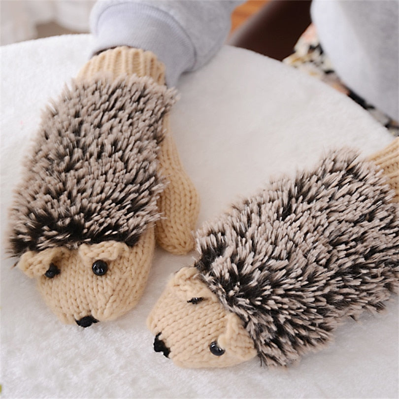 Handknitted Hedgehog mittens - Style's Bug