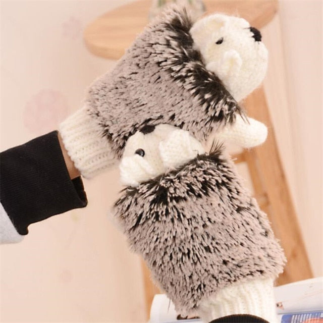 Handknitted Hedgehog mittens - Style's Bug White