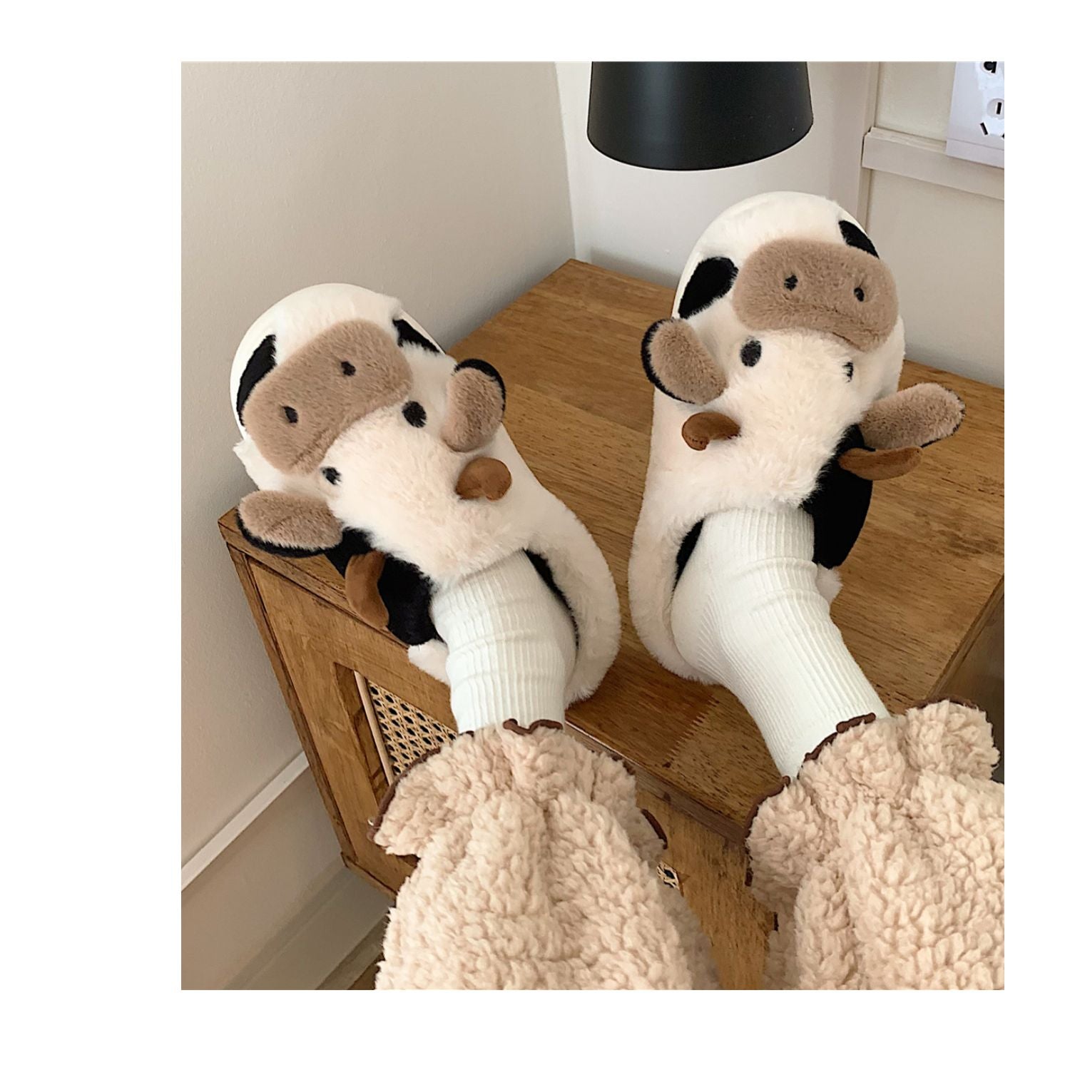 Cow indoor slippers by Style's Bug - Style's Bug