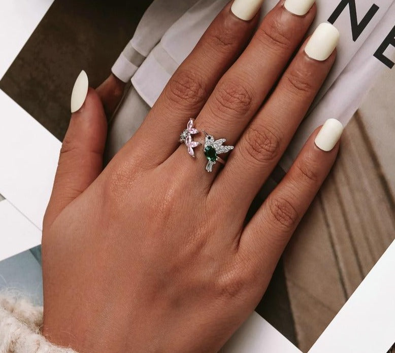 Hummingbird ring by Style's Bug - Style's Bug