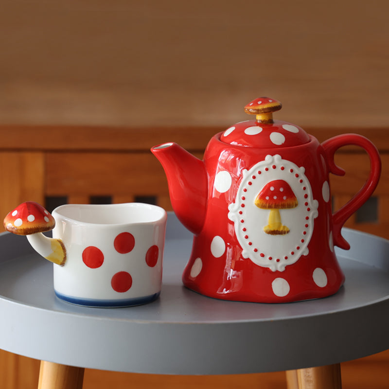 Hand Painted Mushroom Tableware - Style's Bug