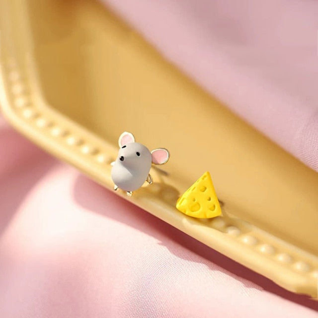 Rat & Cheese earrings by Style's Bug - Style's Bug Dark Grey