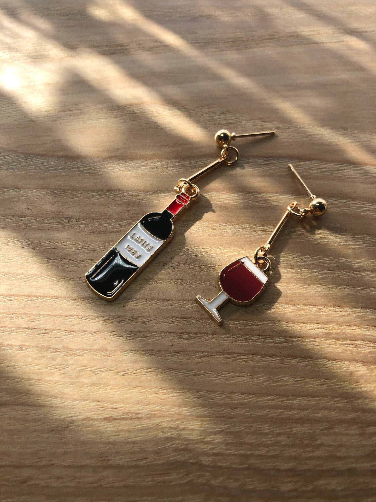 Wine earrings by Style's Bug (2 pairs pack) - Style's Bug