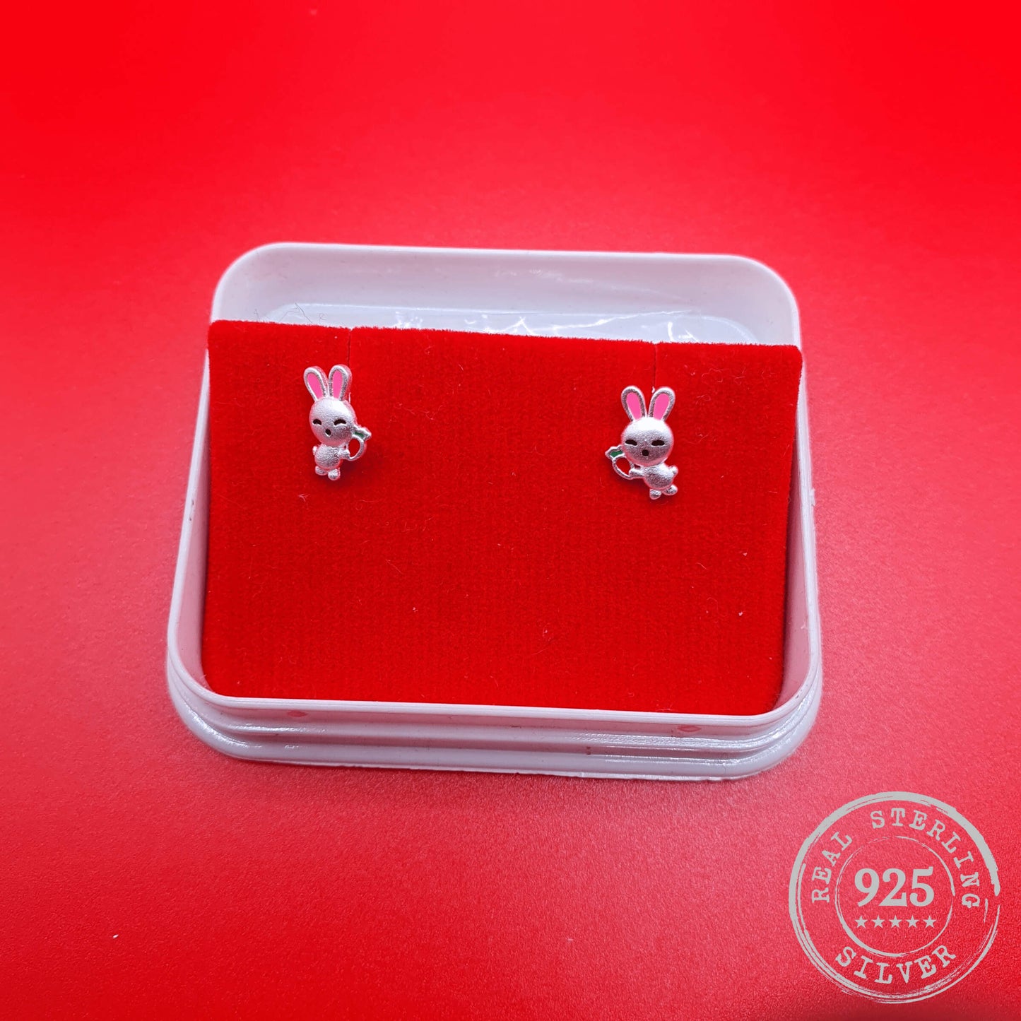 Rabbit's Carrot Treasure earrings